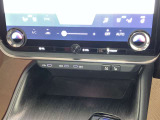 Type-C端子が装着されているのでスマートフォンの充電も可能です。