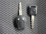 リモートコントロールエントリーシステムです荷物を持ったままでもドアの開閉ができます