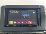 ディスプレイオーディオを装着しています。Bluetooth(ブルートゥース)・USB接続/CD・DVD再生等が使用できます。