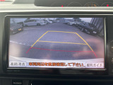 【バックモニター】後ろのカメラの映像がモニターに映し出されるので、後方の見えない死角や、障害物との距離感などもしっかり安全確認することができます。
