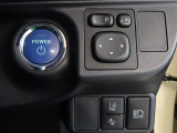 トヨタが誇る衝突被害軽減ブレーキを搭載したサポカーです。