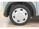 純正なので車に似合うデザインになっていますね。スタッドレスタイヤもご相談下さい。