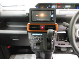 中古車は一物一価、同じようなお車でも、整備状況、外内装の状態など様々です。