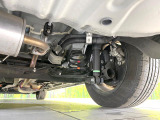 お車を安心してお乗りいただく為には、足回りの定期点検が欠かせません。サービスサポート(有償保証)では無料点検もご提供しており、安心のカーライフをお過ごしいただけるサポート体制が整っています。