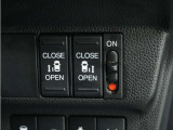 ◆両側電動スライドドア◆狭い駐車場でも乗り降りが楽々♪お子様が隣の車にドアを当ててしまう心配もございません!小さなお子様連れの方もこれで安心。