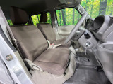 【運転席シートヒーター】寒い日に重宝するシートヒーター!エアコンより早く温まってくれるので寒がりの人も安心ですね♪エアコンの温風は乾燥するから苦手、という方にもをおすすめです。