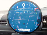 ◆iDriveを装備。操作系統をディスプレイから独立させることで、人間工学に基づいた最適な運転環境を実現しております。◆