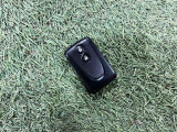 キーフリーシステムになっています。電子キーを携帯しているだけ、それだけでドアのロック開閉からエンジンの始動までできちゃいます♪