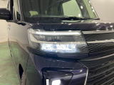 LEDヘッドライト付きなので夜間の運転も安心ですね
