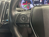 運転中、オーディオの操作をしてて、ハッとしたことはありませんか?ステアリングスイッチは、運転中でもハンドルでオーディオの操作が可能です。安全なドライブをサポートします。