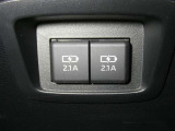 【充電用USB端子】デバイスの充電に便利です。※実際の接続端子は写真で確認or店舗までご気軽にお問合せください♪