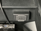 ETC横にはナビゲーション用の外部入力可能なUSB端子がついています。