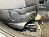 シートの使用感:破れ・へたりも少なく、ご覧の通りきれいな状態を維持しております。また、室内クリーニング・コーティングもご用命いただけます