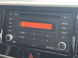 CD 、ラジオチューナーです。走行中に音楽やラジオを楽しむことができます。