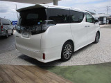 自動車保険も取り扱っております。この機会に保険を見直しましょう♪