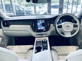 XC60 アルティメット B5 AWD 4WD 本革シート