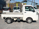 お客様のご希望に合うお車をご準備可能で御座いますので、お気軽にお問合せ下さい!【0120‐043‐040】