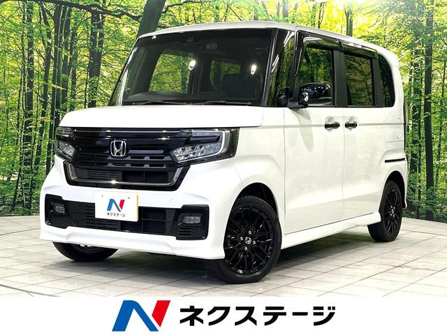 ホンダ N-BOXカスタム 