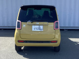 この度は、当店のお車をご覧いただきまして誠にありがとうございます。当店では全国販売・納車も行っております。県によって陸送費用は異なりますのでお気軽にお問い合わせください。