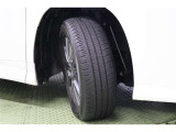 タイヤサイズ 205/60R16。