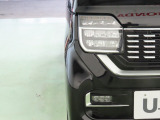 LEDヘッドライトは、点灯の瞬間から光量を発揮し、突然暗くなるトンネルなどでの安定感を高めます。