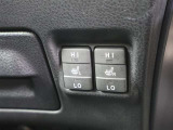 運転席と助手席には、冬場にとてもうれしい快適なシートヒーター付きです♪