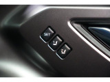 運転席のシートポジションメモリー機能は、登録済みの運転者と交代しても、シートポジションの変更の手間がかかりません。