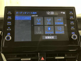 いまや必須装備「ナビゲーション」搭載!知らない場所に、スイスイッとドライブ。なんて便利な機能でしょうか?もう、これなしではハンドルを握れませんね!でも、運転中の操作は危険ですのでご注意ですね♪