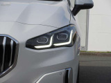 BMW・MINI認定中古車には2年間の無料保証を付帯。ご購入後も安心して、BMWならではの走りをお楽しみいただけます。