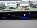 メーターも見易いレイアウトなので安心ドライブをサポートします☆