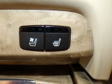 【シートヒーター】シートヒーター装備車です。寒い冬に乗車中とても暖かく快適に移動できます。冷え性の方にピッタリの装備です!