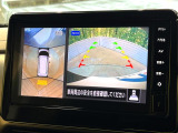【マルチアラウンドモニター】専用のカメラにより、上から見下ろしたような視点で360度クルマの周囲を確認することができます☆死角部分も確認しやすく、狭い場所での切り返しや駐車もスムーズに行えます。