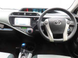 ぜひ展示車の運転席に座ってみてください。