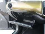 車検証入れなどにご活用ください。