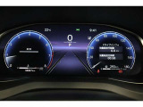 マルチインフォメーションディスプレイ付きのメーターです!エコ運転へ導く多彩な情報を表示してくれます。