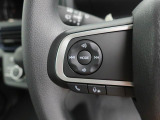 【ステアリングスイッチ】運転中、前方から目線をそらすことなく、オーディオ等の操作が可能な便利機能!安心&快適なドライブを演出してくれます♪