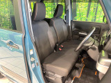 運転席シート廻りは使用感も少なく、良好な状態となっています。丁寧に使われていたことがよくわかりますね。