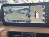 アラウンドビューモニターです!上空から貴方のお車をモニタニングしている様に車両の周りの安全確認が出来ます!