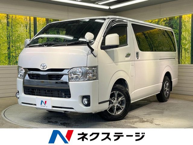 トヨタ ハイエースバン 