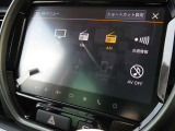 メーカー純正【全方位モニター付メモリーナビゲーション】を搭載しています。フルセグTV、AM/FM、スマートフォン連携、Bluetooth等の機能を備えています。