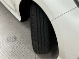 タイヤサイズは185/60R15!残り溝は5ミリ程度です!