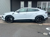 ウルス ペルフォルマンテ 4WD 