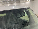 先進技術によってさらに進化した「次世代スマートアシスト」が毎日の運転で感じる不安や緊張を減らし、ヒヤッとするシ-ンを未然に防ぐためにサポ-トします!