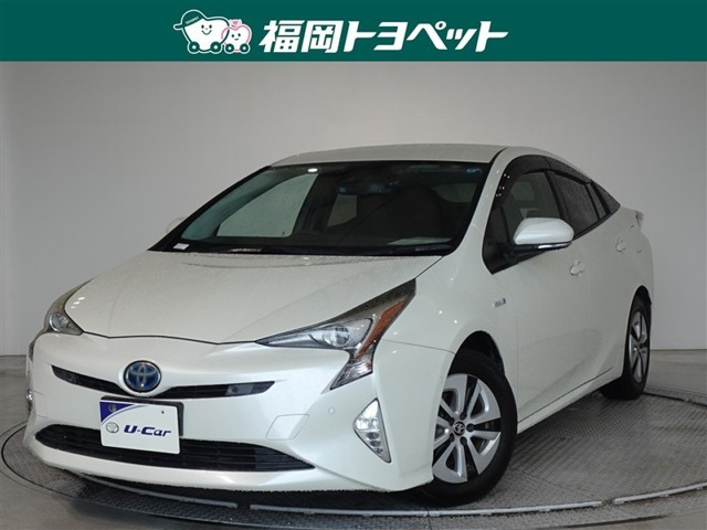 トヨタ プリウス 