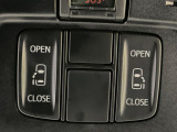 【両側パワースライドドア】スマートキーや運転席のスイッチで後席両側スライドドアの開閉が可能♪電動だから力を入れてドアを開ける必要が無く、小さなお子様でも簡単に開け閉めでき快適です♪