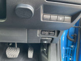 ナビ連動ビルトインETC車載器付きです。納車の当日からご利用いただけます。◎掲載後すぐに販売が決まってしまう場合もございますのでご来店前にお電話でご予約を頂ければ幸いです。