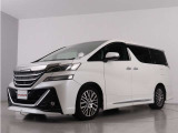 プライバシーガラス装着車両ですので、ご安心くださいませ!