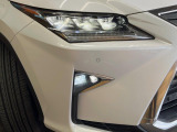 【シーケンシャルターンランプ付きLEDヘッドライト】人気の『流れるウィンカー』付きのLEDヘッドライトを装備♪高級感はもちろん、点灯時は存在感たっぷりで他車からも認識されやすく安心です。