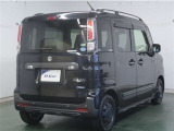 小型車だけどカッコイイ!お手頃価格で入庫しました。
