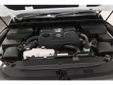 【エンジン型式】V35A-FTS【種類】V型6気筒ICツインターボ【過給機】IC付きツインターボ【WLTCモード燃費】7.9km/リットル ※カタログデータ